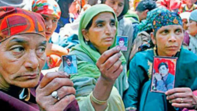 ہلاک ہونے والوں کے رشتے دار