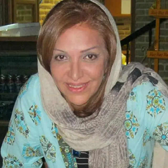 میترا منصوری، کارگردان بم، شهر بی دفاع