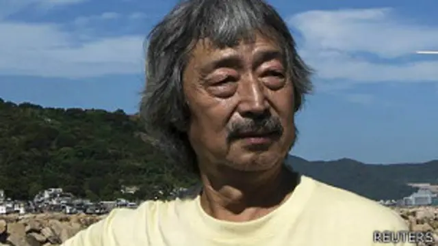 香港保钓人士罗就在启丰二号渔船上接受采访（8/8/2013）