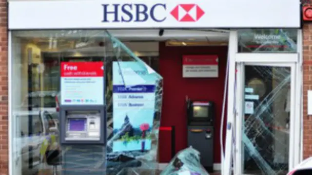 اس قسم کے ڈاکے اب قصۂ پارینہ بنتے جا رہے ہیں