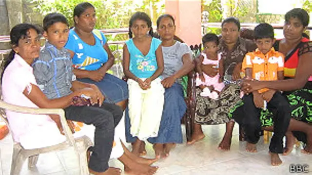 ඉන්දියාවේදී අත්අඩංගුවට ගත් ධීවරයකුගේ පවුලක් 