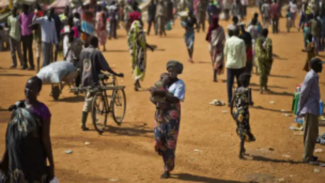 ولسمشر کېير د لوى قوم دينکا غړى دى، خو ښاغلى مشار په نيور ټبر پورې اړه لري