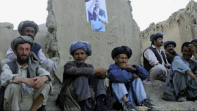 به نظر دولت آمریکا، دولت‌های ضعیف توانایی حکومت بر مردم خود و جلوگیری از نقض حقوق بشر و تبعیض علیه اقلیت‌های قومی و مذهبی را ندارد