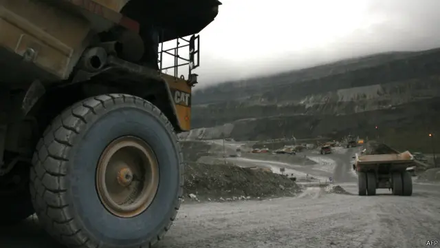 Kontrak karya PT Freeport Indonesia akan berakhir pada 2021 mendatang dan bisa mengajukan perpanjangan operasi paling cepat pada 2019.