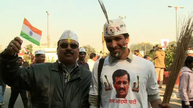 आम आदमी पार्टी, अरविंद केजरीवाल, शपथ ग्रहण समारोह, रामलीला मैदान, दिल्ली,