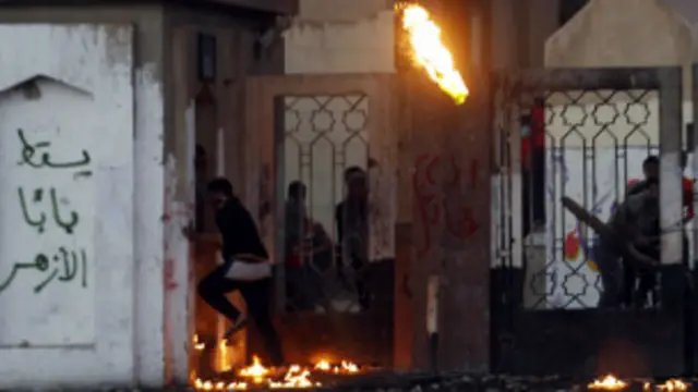 مصر میں سیاسی طاقت کی لڑائی میں میڈیا کا اہم کردار ہے