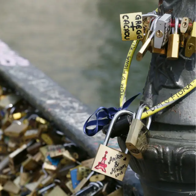 लव लॉक्स, पेरिस