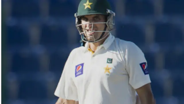 سری لنکا کے خلاف ون ڈے سیریز میں زبردست بیٹنگ فارم محمد حفیظ کو ٹیسٹ ٹیم میں بھی واپس لے آئی ہے