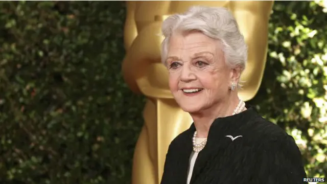 安杰拉·兰斯伯里（女演员）