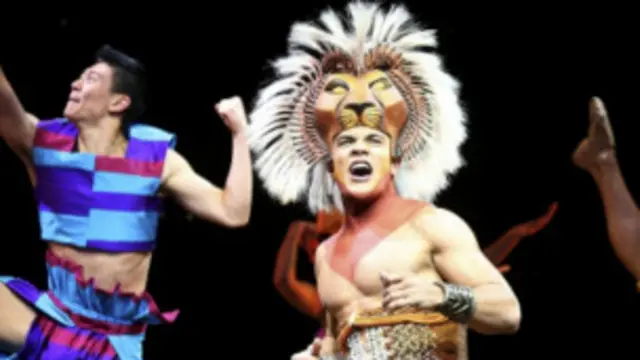 دا لائن کنگ کو اب تک تقریبا ساڑھے سات کروڑ ناظرین ملے ہیں جبکہ فینٹم کو چودہ کروڑ