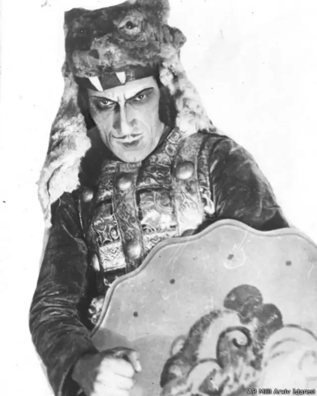 Şəkilləri BBC Azərbaycancaya AR Milli Arxiv İdarəsi, AR Dövlət Kino-Foto Sənədləri Arxivi təqdim edib.