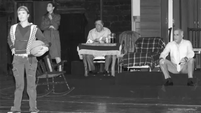 Şəkilləri BBC Azərbaycancaya AR Milli Arxiv İdarəsi, AR Dövlət Kino-Foto Sənədləri Arxivi təqdim edib.