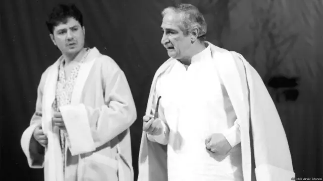 Şəkilləri BBC Azərbaycancaya AR Milli Arxiv İdarəsi, AR Dövlət Kino-Foto Sənədləri Arxivi təqdim edib.