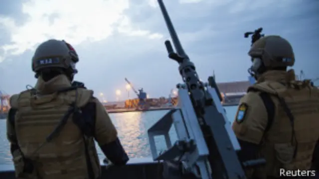 Fragata noruega Helge Ingstad