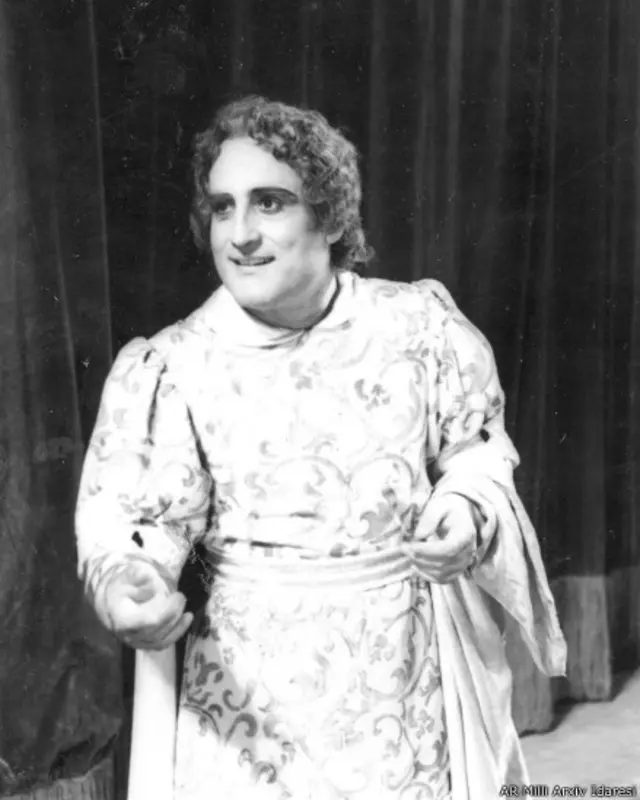 Şəkilləri BBC Azərbaycancaya AR Milli Arxiv İdarəsi, AR Dövlət Kino-Foto Sənədləri Arxivi təqdim edib.