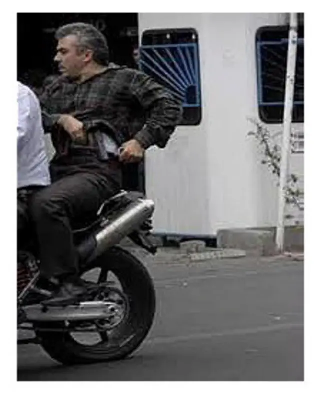 برخی از رسانه‌های ایران آقای میرکاظمی را از شرکای اصلی بابک زنجانی در فعالیت‌های بزرگ اقتصادی معرفی کرده بودند