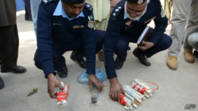 پرویز مشرف کے فارم ہاؤس کے قریب سے گذشتہ ایک ہفتے کے عرصے میں دوسری بار ’ناکارہ بارود‘ کے پیکٹ برآمد ہوئے ہیں