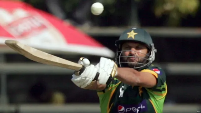 शाहिद आफ़रीदी 