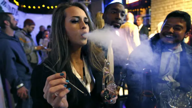 कोलोराडो में गांजे की बिक्री पर रोक हटी