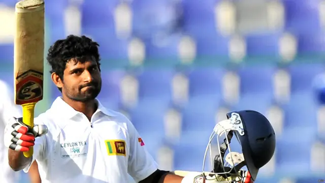  کوشل دن کے آخری اوور کی تیسری گیند پر جنید خان کے ہاتھوں آؤٹ ہوئے۔ 