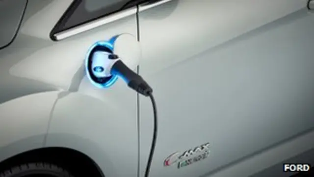 اس کار میں روایتی طریقے سے چارجنگ کی سہولت کے لیے ایک سوئچ لگا ہوگا جو باقی کی چارجنگ کرے گا