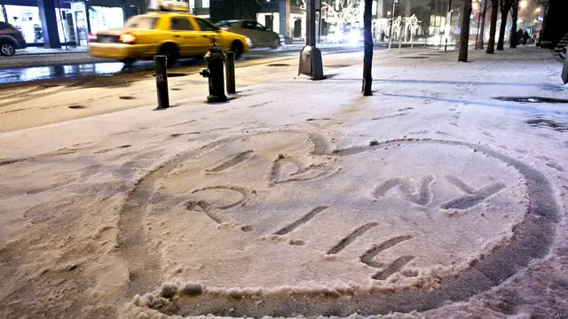 نیویارک اور نیو انگلینڈ میں 72 کلومیٹر فی گھنٹہ کی رفتار سے برفانی ہوائیں چلنے کا امکان ہے۔