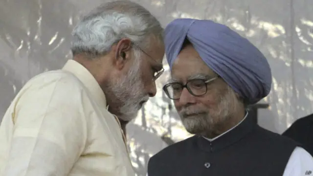 मोदी मनमोहन