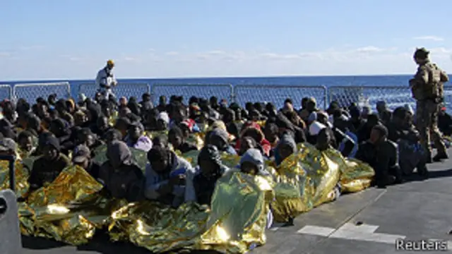 Inmigrantes rescatados