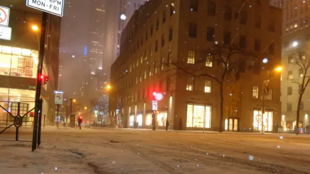 عکس از عماد، نخستین برف سال نو در شهر نیویورک