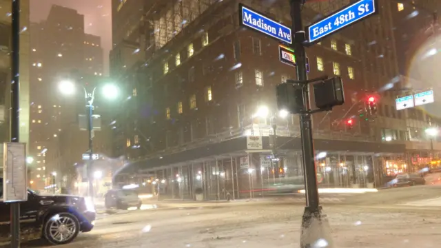 عکس از عماد، نخستین برف سال نو در شهر نیویورک