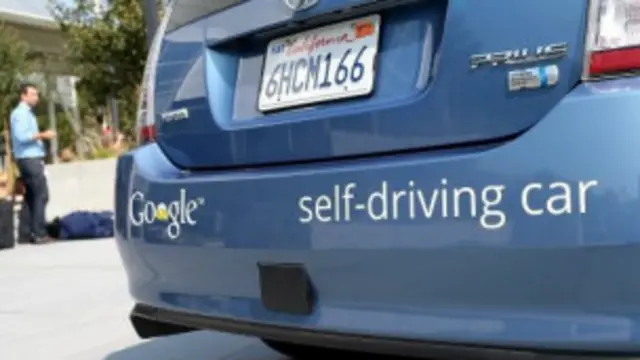 गूगल सेल्फ़ ड्राइविंग कार