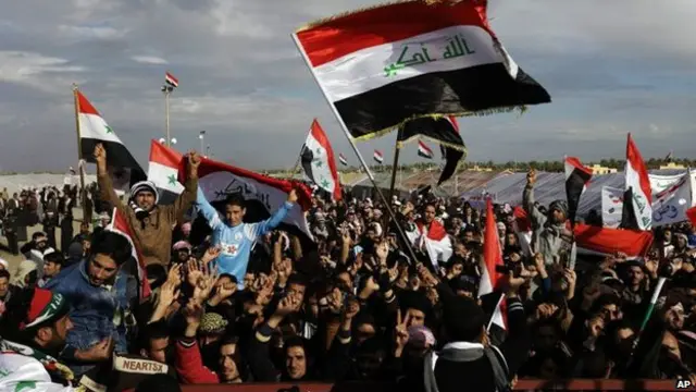 Участники акции протеста суннитов в провинции Анбар в 2012 году