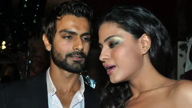 وینا کا نام اشمت پٹیل کے ساتھ بھی بہت دنوں تک منسلک رہا ہے