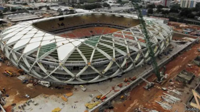 Stadion Piala Dunia di Manaus