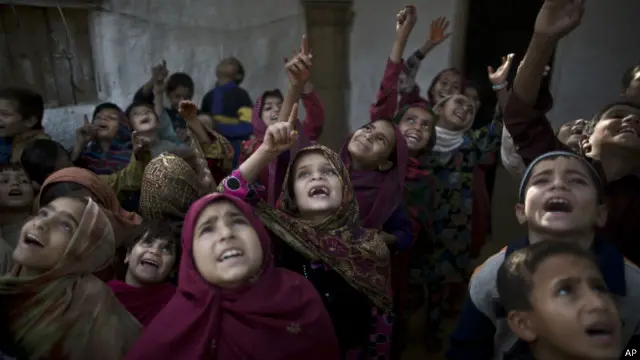 دا چې پوهنه د ملکي خدماتو ۶۷٪ برخه جوړوي، خو په ملي عوایدو کې ورته هر کال له ۱۴ تر۱۵ سلنې بودیجه ځانګړې کېږي.