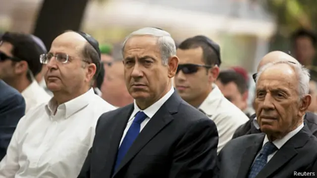 يعلون كشف عن وجود فجوات واسعة بين الجانبين دون أن يوضح ماهية الخلافات