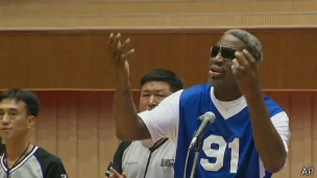 罗德曼在朝鲜唱歌