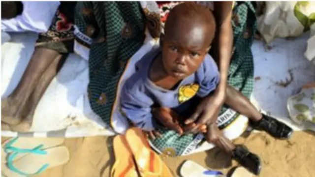 اے ایف پی کا کہنا ہے کہ ان کے نامہ نگار جب بور سے 25 کلومیٹر دور منکامن قصبے میں پہنچے تو وہاں کے رہائشییوں کی ایک بڑی تعداد نقل مکانی کر رہی تھی