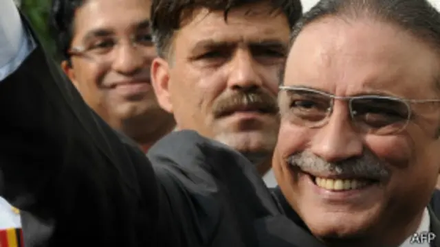 عدالت کا کہنا تھا کہ ایس جی ایس اور کوٹیکنا میں ابھی کچھ شواہد پیش ہونے باقی ہیں