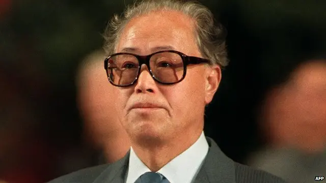 文集包括了赵紫阳担任国务院总理和中共中央总书记十年间的文章、报告、讲话、谈话、信函和批语等