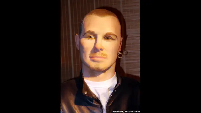 گذشتہ سال اس عجائب گھر کو اس وقت بند کر دیا تھا جب اس مقام کو رہائشی علاقے میں تبدیل کرنے کی اجازت دے دی گئی تھی۔ 2001 میں شاید فٹبال کھلاڑی ڈیوڈ بیکہم ایسے معلوم ہوتے ہوں گے۔