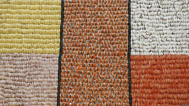 एक तरह के जापानी भोजन 'सूशी' से पच्चीकारी