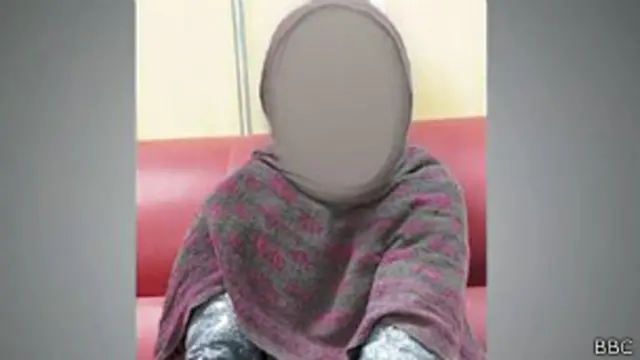 බෝම්බ කබායක් හැඳ සිටියදී හසුවූ දස හැවිරිදි ඇෆ්ගනිස්තානු දැරිය