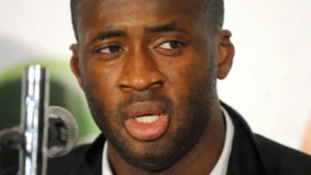 سبق ان فاز توري باللقب في العامين الماضيين