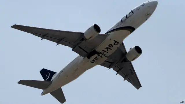 पाकिस्तान इंटरनेशनल एयरलाइंस का एक विमान