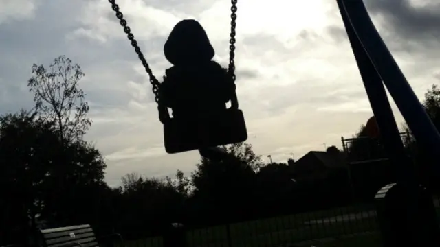 "تنها آرزوی ما این است که سعید یک روز بتواند مستقل زندگی کند"