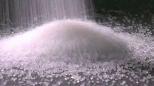 به گفته پزشکان کاهش مصرف شکر تاثیرگذاری مثبتی بر سلامتی افراد دارد