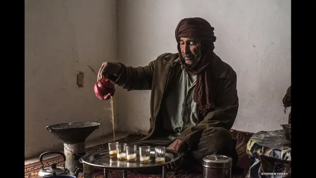 Refugiado saharaui cerca del Sahara Occidental. Foto: Stephen Ferry