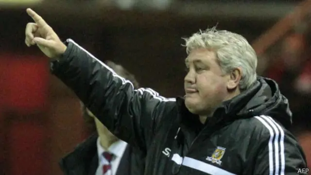 Manajer Hull City, Steve Bruce tidak takut menghadapi Chelsea. 