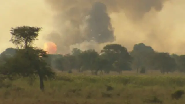 馬查爾的部隊周五在同政府軍的作戰中丟掉了Bentiu鎮，似乎叛軍在撤退